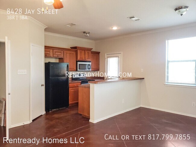 Foto del edificio - 3 br, 2.5 bath House - 8428 Jay St