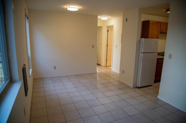 Foto del edificio - 4230 NE 8th Ave