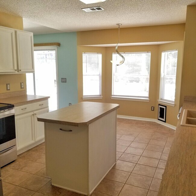 Foto del edificio - 1248 Northview Dr