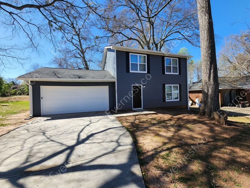 Foto principal - 506 Chestnut Ln