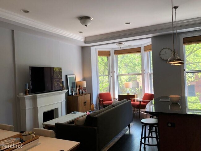 Building Photo - 3 br, 2 bath Condo - 1704 N Wells St 2 Unit 2