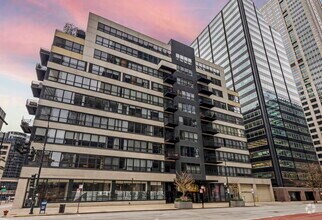 Building Photo - 130 S Canal St