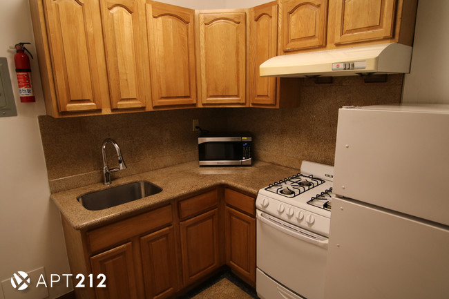 Building Photo - 112 Mulberry St