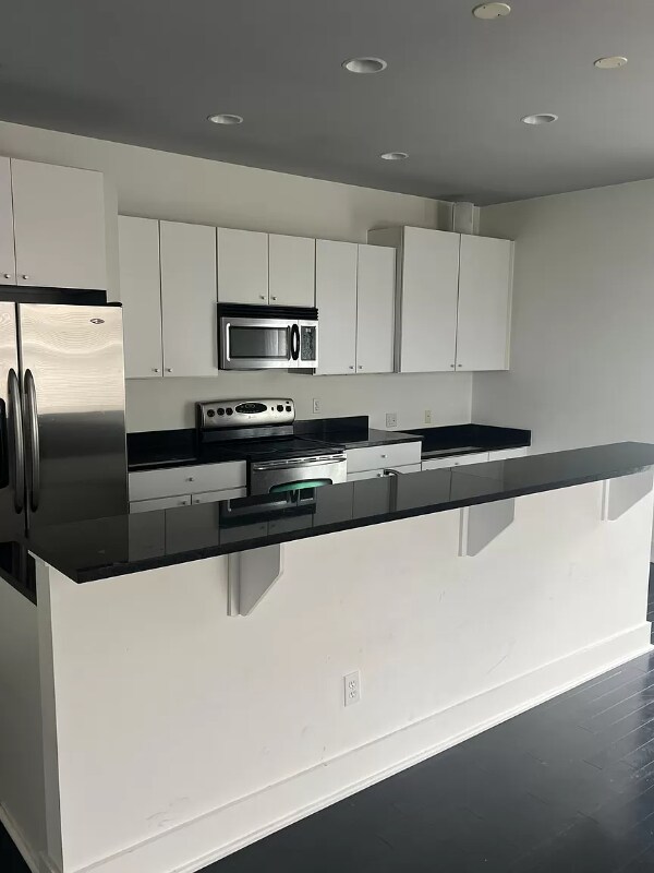 Foto del edificio - 1497 Huntington Ln