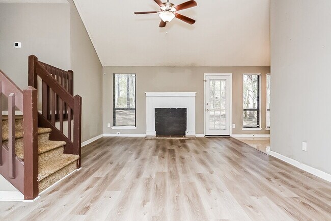 Building Photo - 8607 Forest Pointe Ct