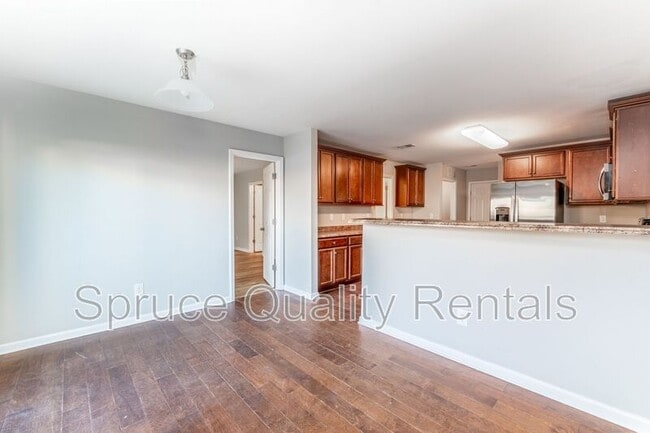 Building Photo - 164 Solstice Dr