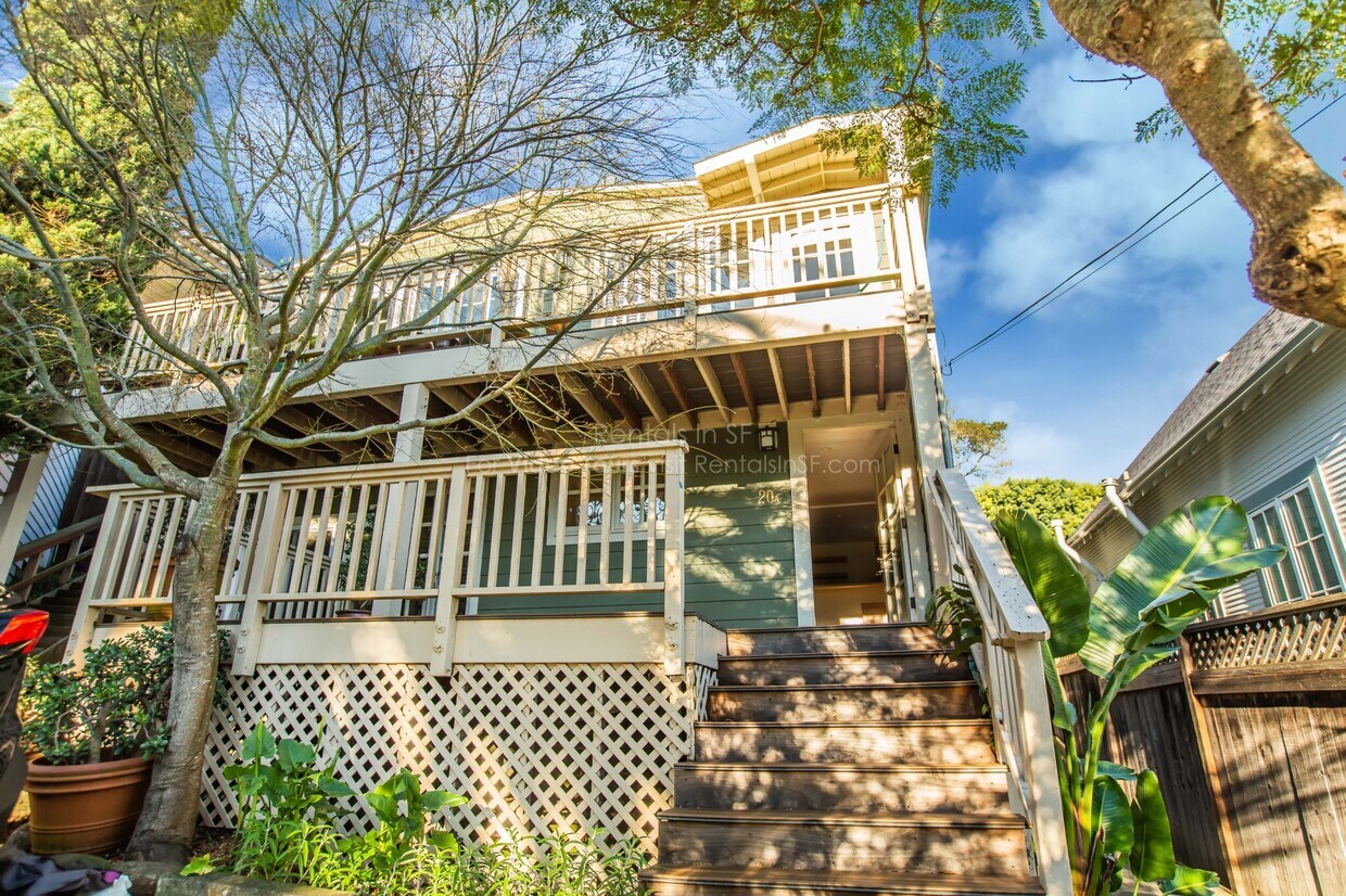 Primary Photo - 20 Cazneau Ave