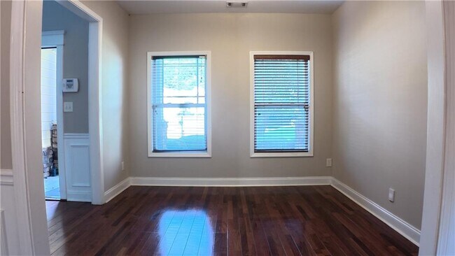 Building Photo - 3440 Kentwater Dr