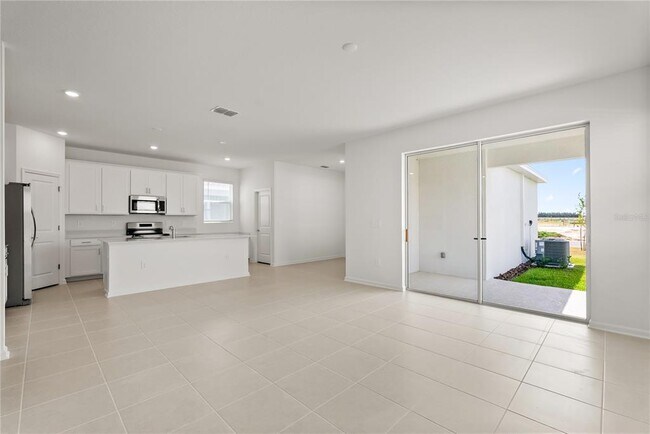 Building Photo - 2989 Namaste Dr