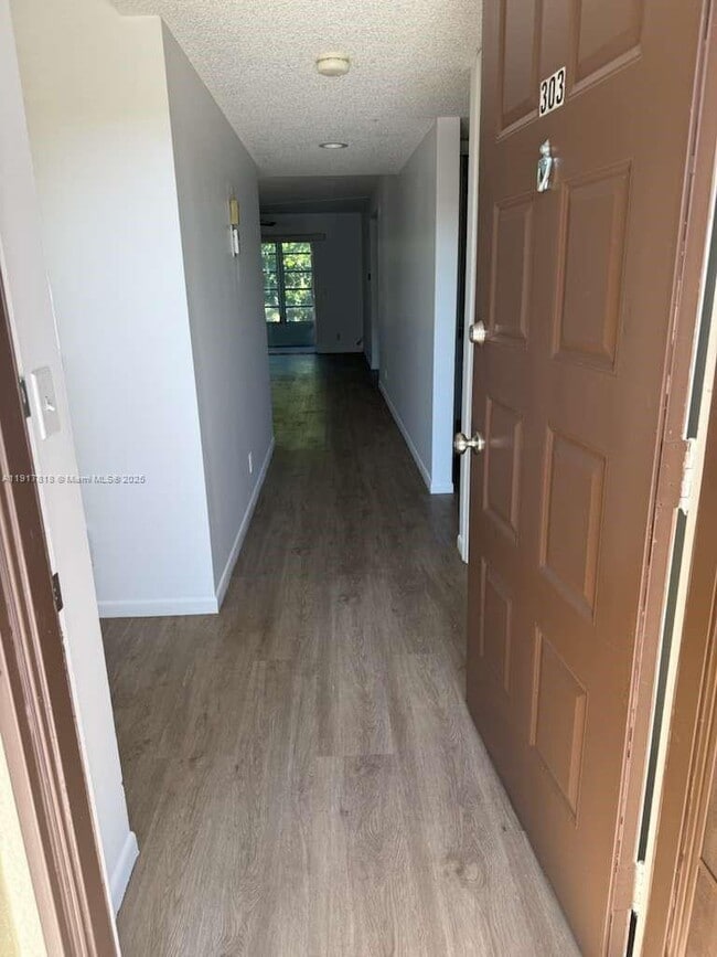 Building Photo - 13001 SW 15th Ct