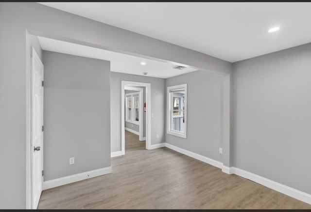 Building Photo - 122 Brookside Ave