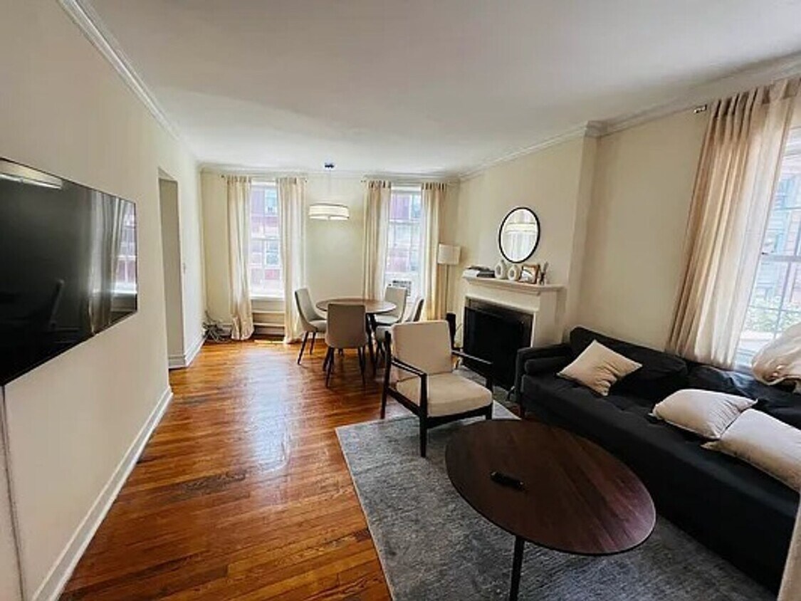 Primary Photo - 181 West 4th Street