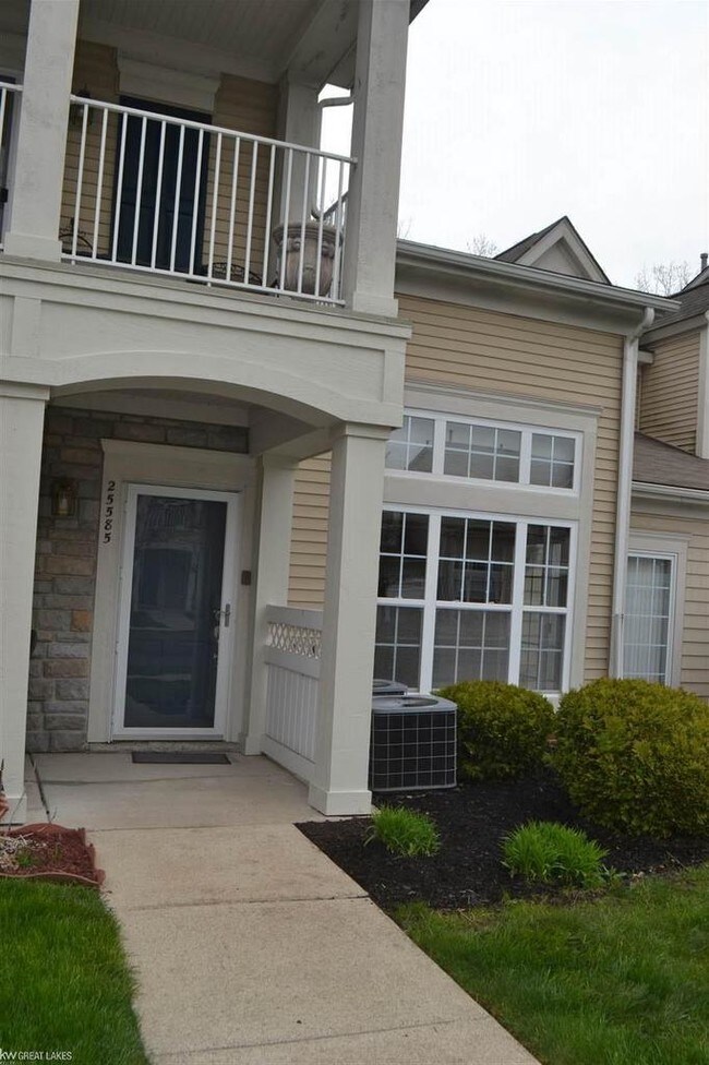 Building Photo - 25585 Sun Sail Ct