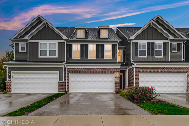 Building Photo - 597 Watercress Dr