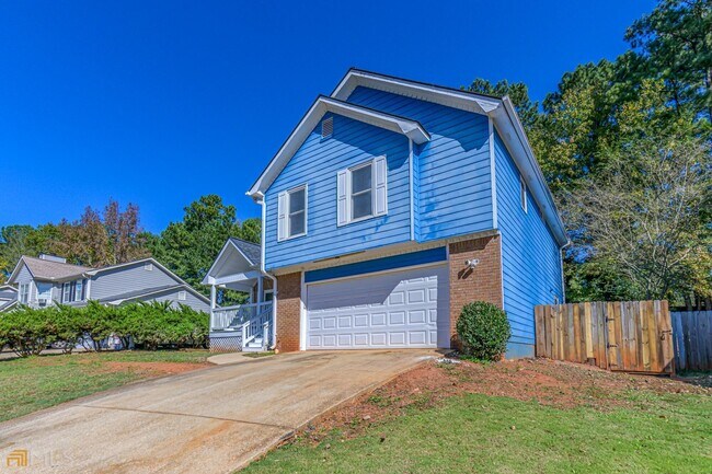 Building Photo - 1095 Memory Ln