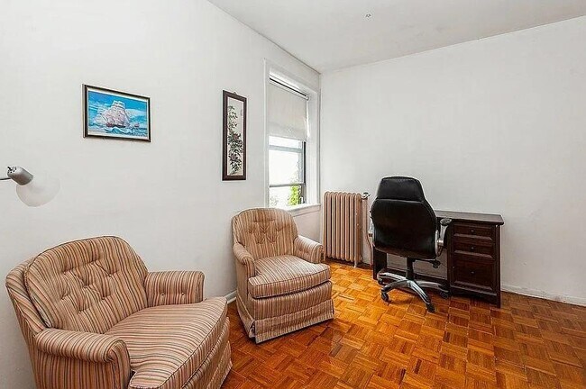 Foto del edificio - 42 Van Wagenen Ave