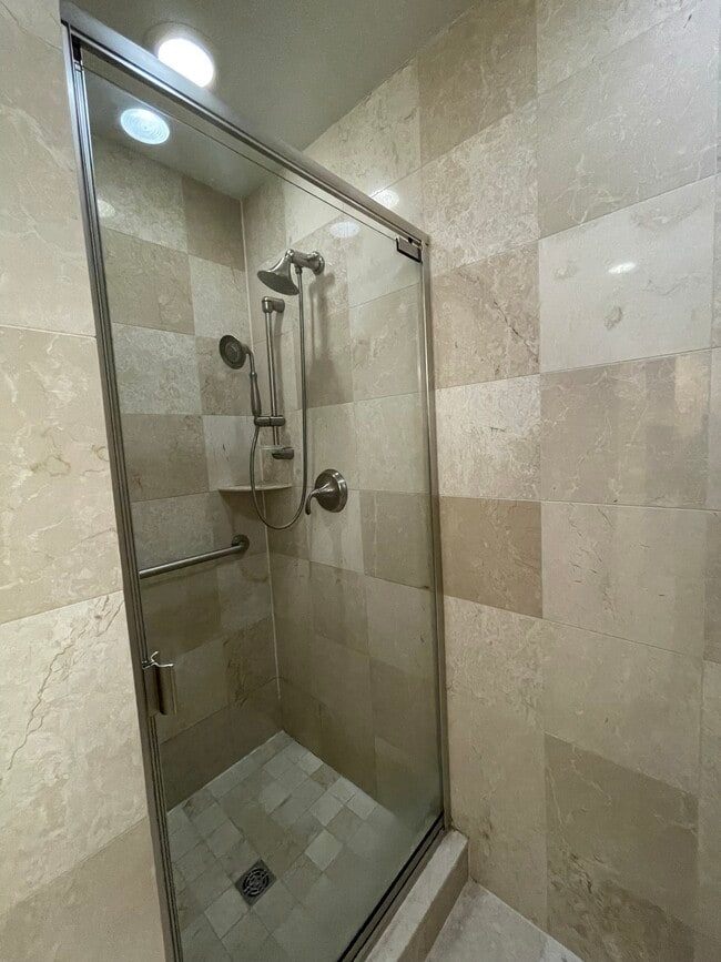 Interior Photo - The Apartments at Charles Plaza