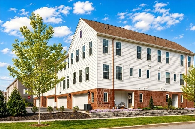 Photo - 800 Gillian Lane Unit Townhome