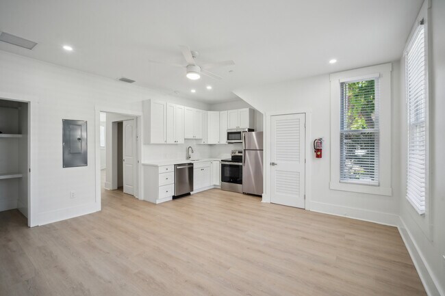 Foto del edificio - 326 Plant