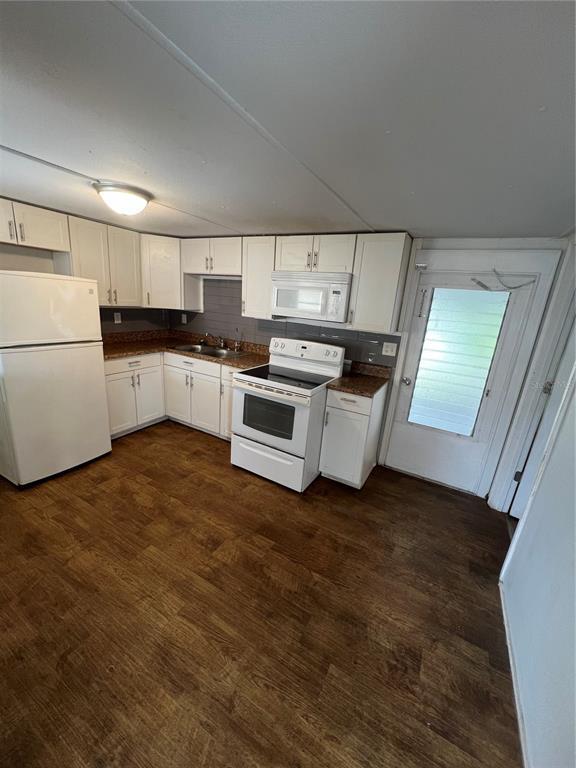 Foto del edificio - 20000 US Hwy 19 N