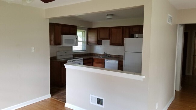 Foto del edificio - 125 W St Anthony Ln