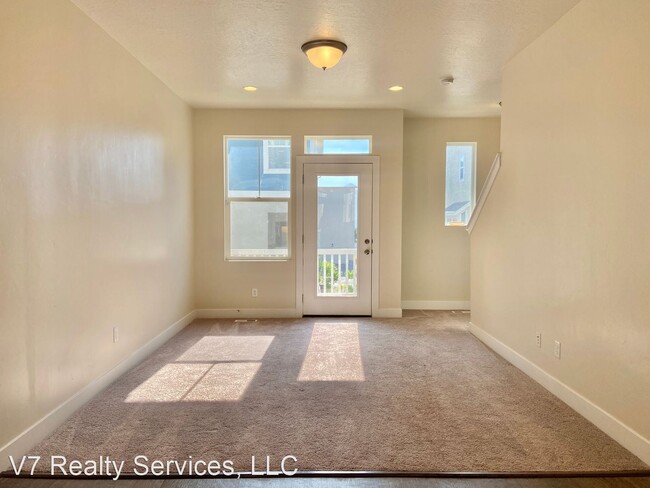 Building Photo - 2 br, 2.5 bath House - 7857 S. 5440 W.