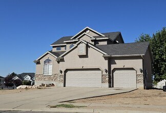 Building Photo - 1193 N 1285 W