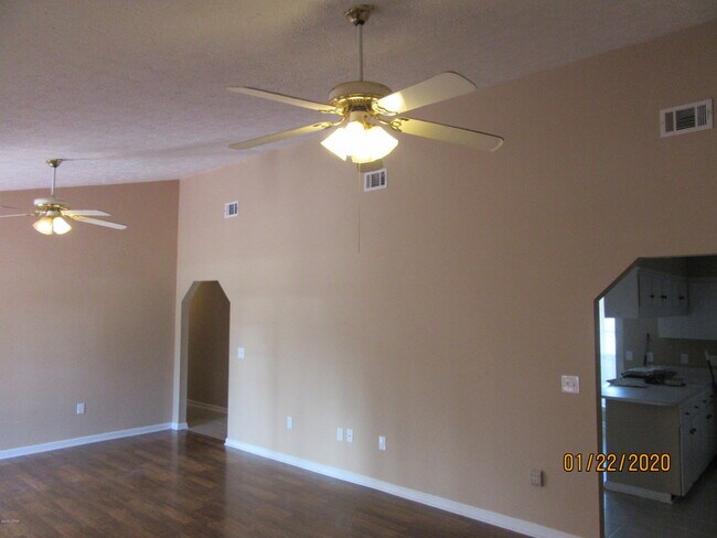 Building Photo - 4538 Cedar St