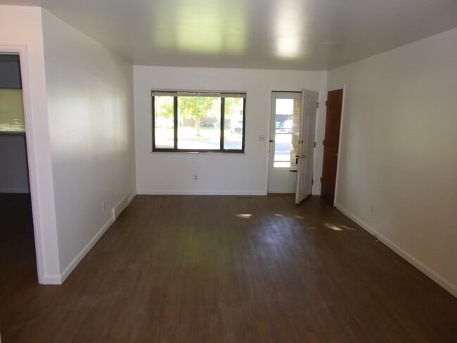 Foto del edificio - 808 Horizon Ave