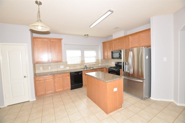 Foto del edificio - 21603 Kings Bend Dr