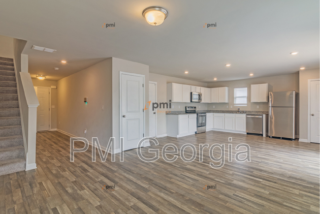 Building Photo - 1710 Hannah Ct