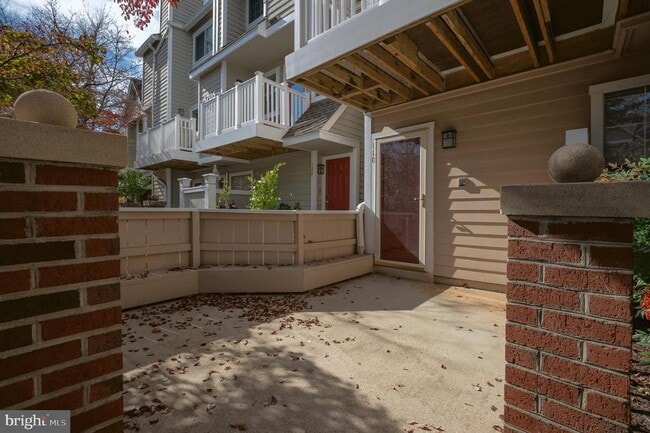 Building Photo - 5705 Chapman Mill Dr