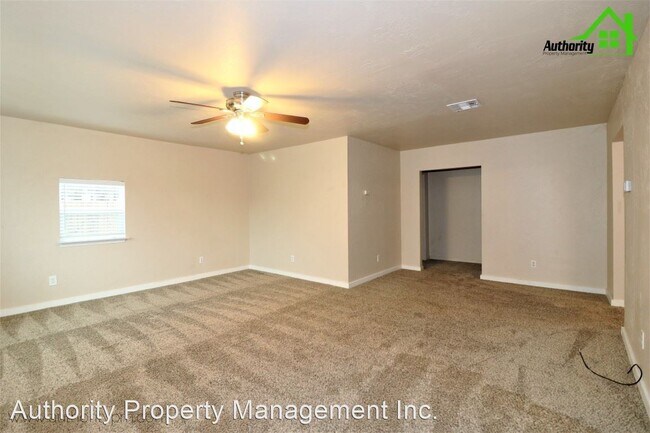 Building Photo - 3 br, 1.5 bath House - 1840 Laurel Ave.