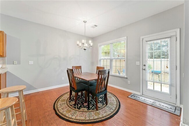 Foto del edificio - 3218 Saville St SW