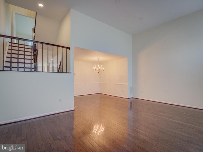 Foto del edificio - 7009 Ashleigh Manor Ct