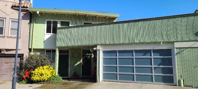 Building Photo - 185 Laidley St