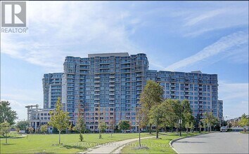 Building Photo - 33 Cox Blvd