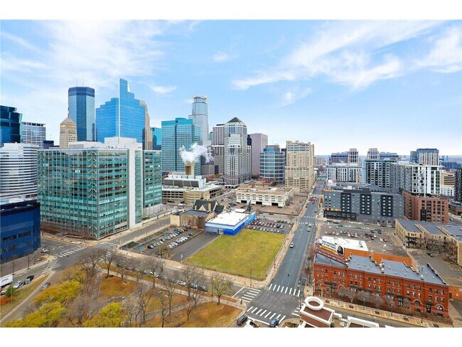 Foto del edificio - 500 500 E Grant St