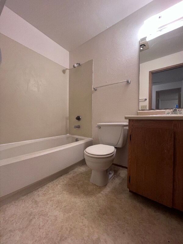 Foto del edificio - 10522 Lake City Way NE