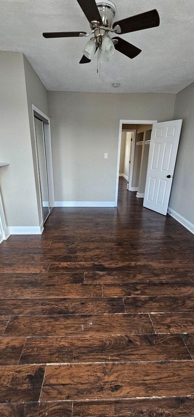 Foto del edificio - 2013 N Pulaski St