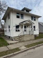 Building Photo - 1309 Eckart St