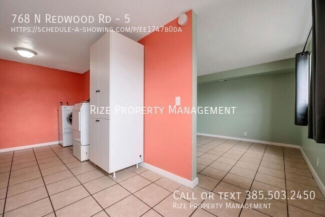 Foto del edificio - 768 N Redwood Rd