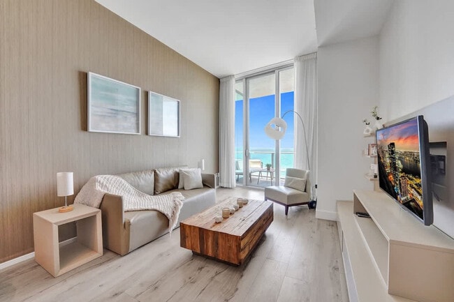 Foto del edificio - 4111 S Ocean Dr