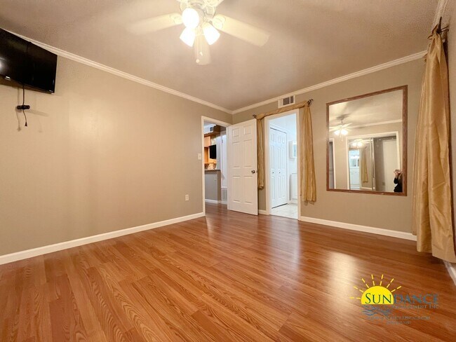 Foto del edificio - Stunning Spanish Villas Condo in Fort Walt...
