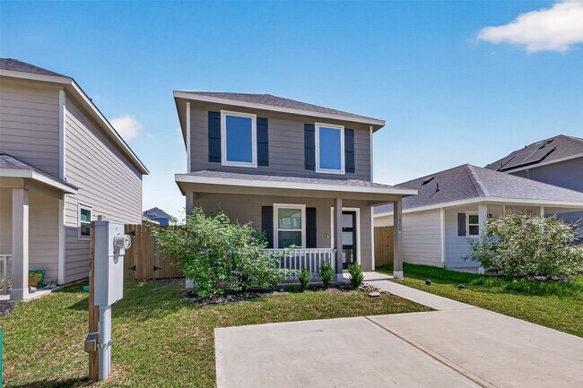 Building Photo - 16364 Jasmine Marie Pl