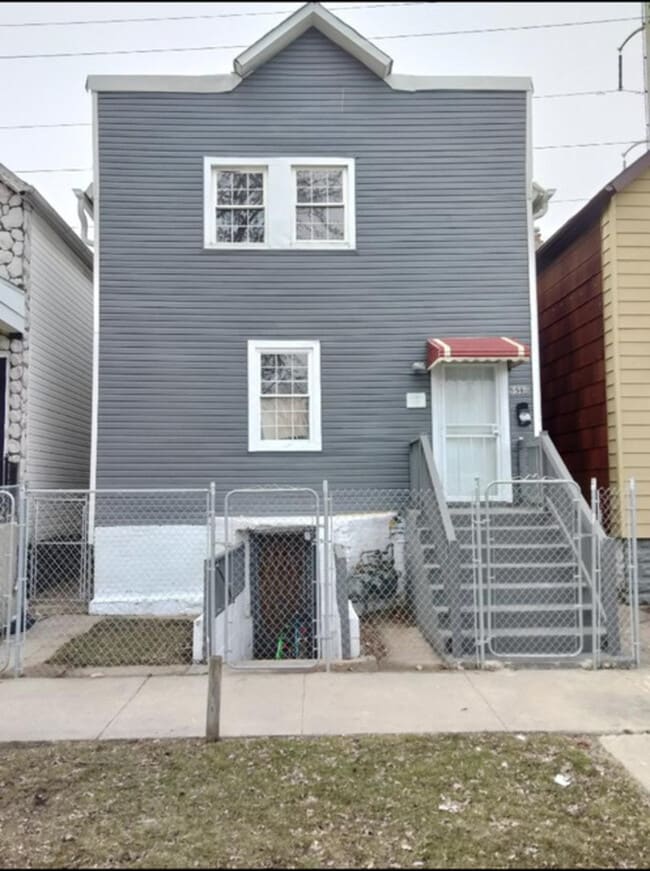 Building Photo - 5536 S Perry Ave