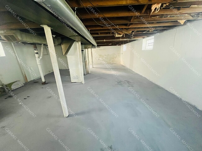 Building Photo - 5086 Alter Rd