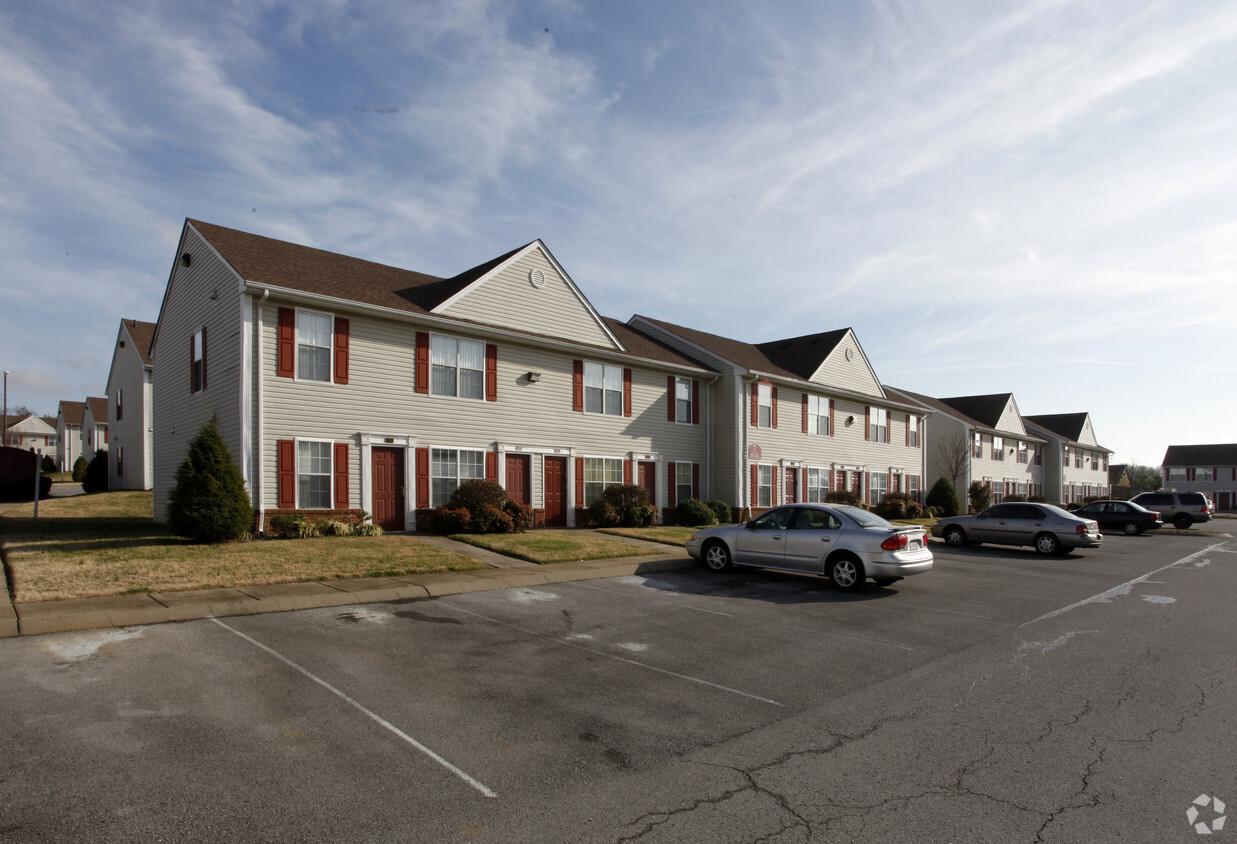 Primary Photo - Rollingwood Apartments