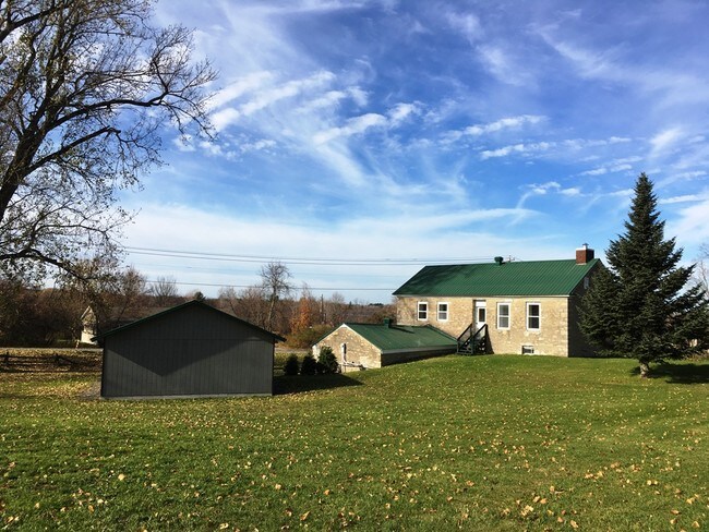 Foto del edificio - 25886 County Rd 42