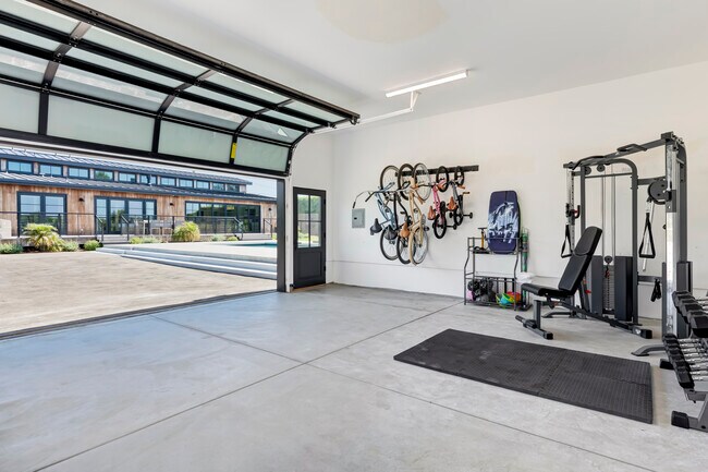 Foto del edificio - 6711 Wandermere Rd